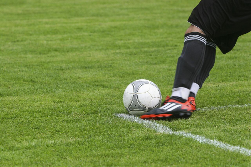 Veja a agenda de jogos deste sábado (13) e onde assistir ao vivo