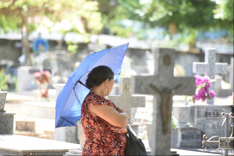 Para os evangélicos, os entes queridos devem ser lembrados todos os dias - (Assis Fernandes / O DIA)