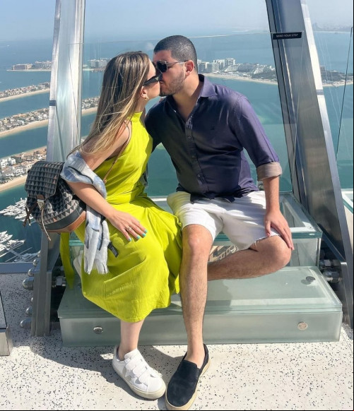 O casal Rafael Tito Veras & Ana Flávia Coelho esperam o primeiro filho e a família na expectativa do sexo do bebê. Parabéns!