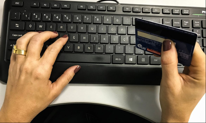 A Receita criou um módulo para cartões de crédito dentro da e-Financeira - (Marcello Casal Jr./Agência Brasil)