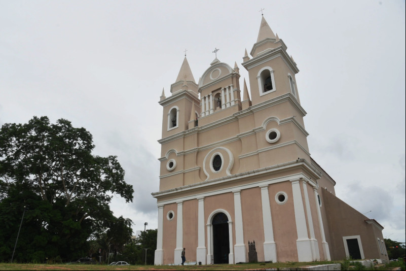 Igreja São Benedito faz 150 Anos: templo possui sinos doados pelo Papa e portas tombadas - (Jailson Soares/O Dia)