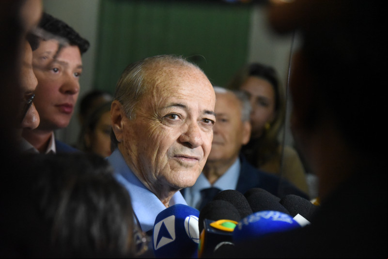 Prefeito Silvio Mendes cria comissão para monitorar o Bolsa Família em Teresina