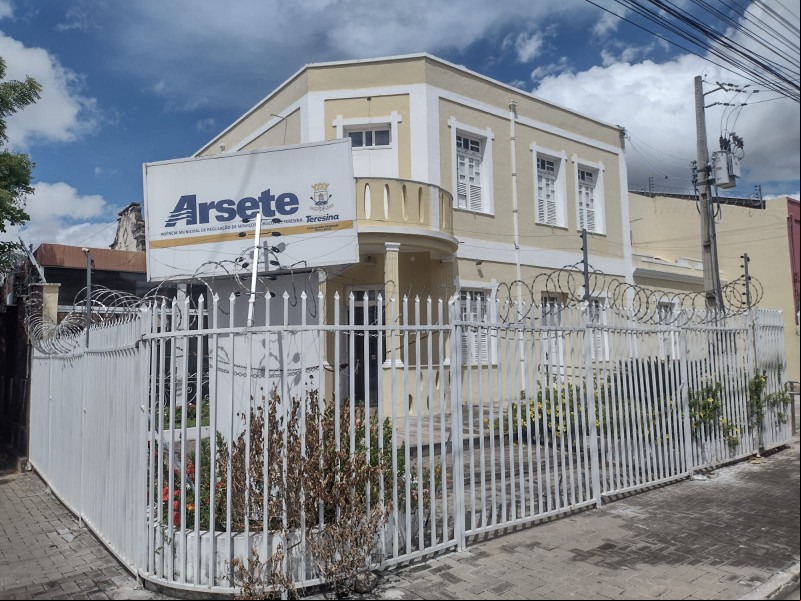 Sede da Arsete, em Teresina - (André dos Santos / O DIA)