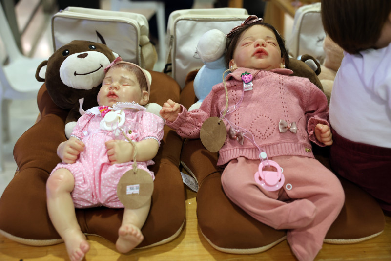Bebês reborn: projeto quer proibir 'mães' de buscarem atendimento para bonecas em hospitais de Teresina - (Valter Campanato/Agência Brasil)