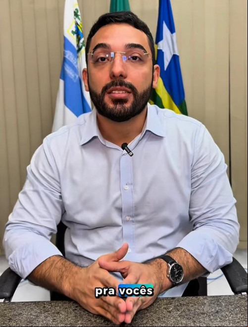 Prefeito de Parnaíba exonera Mão Santa, ex-primeira-dama e todos os comissionados; veja quem assume as pastas