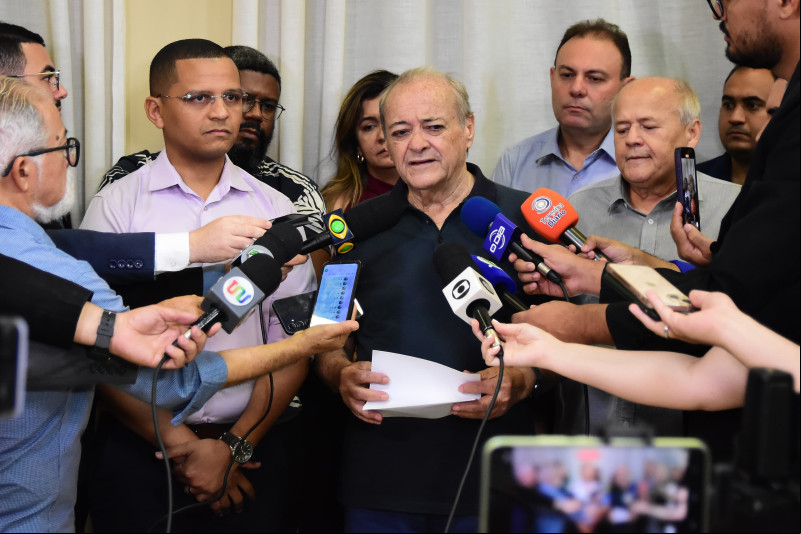 Prefeitura vai convocar mais de 300 professores aprovados no último concurso