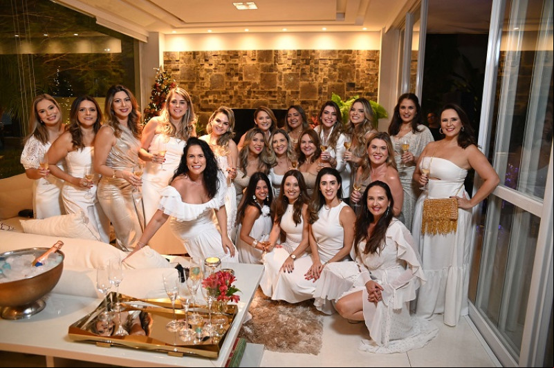 Click das sócias da Confraternização Natalina das Granfinas realizada em grande estilo