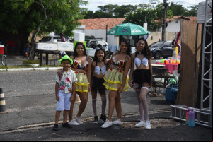 Bloco ‘Vaca Atolada’ leva alegria e diversão à foliões em Teresina