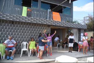 Bloco ‘Vaca Atolada’ leva alegria e diversão à foliões em Teresina