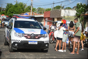 Bloco ‘Vaca Atolada’ leva alegria e diversão à foliões em Teresina