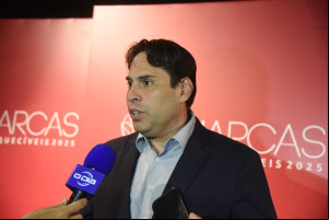 Empresários e autoridades prestigiaram o lançamento 1